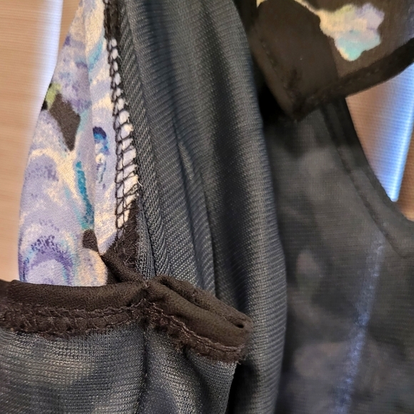 VGC/ Steppin Out Halter Dress - Picture 5 of 6